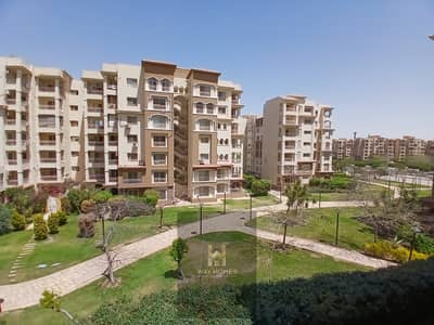 175 square meters apartment b1 group 11 3 bedrooms 3 bathrooms interior finishes special view wide garden