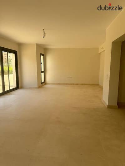 شقة  ارضي  للايجار او ويست - اوراسكم - 4 غرف