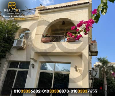 فيلا توين هاوس للبيع 330م كمبوند حدائق المهندسين سوبر لوكس تسهيلات 7 سنوات موقع مميز