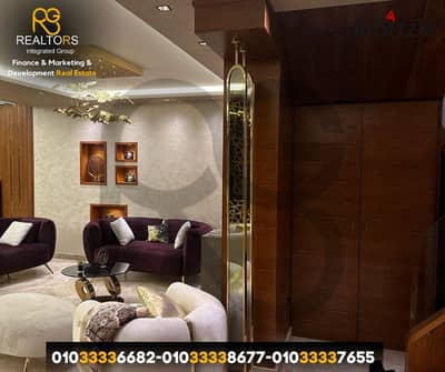 فيلا مستقلة للبيع بالفرش 640م في كمبوند رويال سيتي  أمام الخمائل تسهيلات 7 سنوات