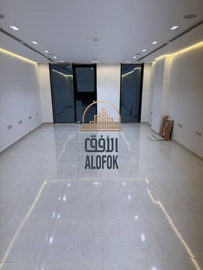 First-Use Office in Hyde Park on 90 Street | Fully Finished, Central A/C & Dedicated Parking First-Use Office in Hyde Park on 90 Street | Fully Finished, Central A/C & Dedicated Parking