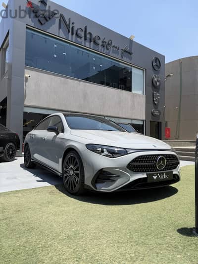 Mercedes Benz CLA 200 AMG with active 360 camera