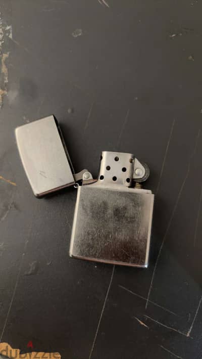 Zippo lighter street chrome