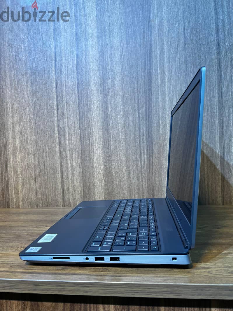 Dell - precision 7550 3