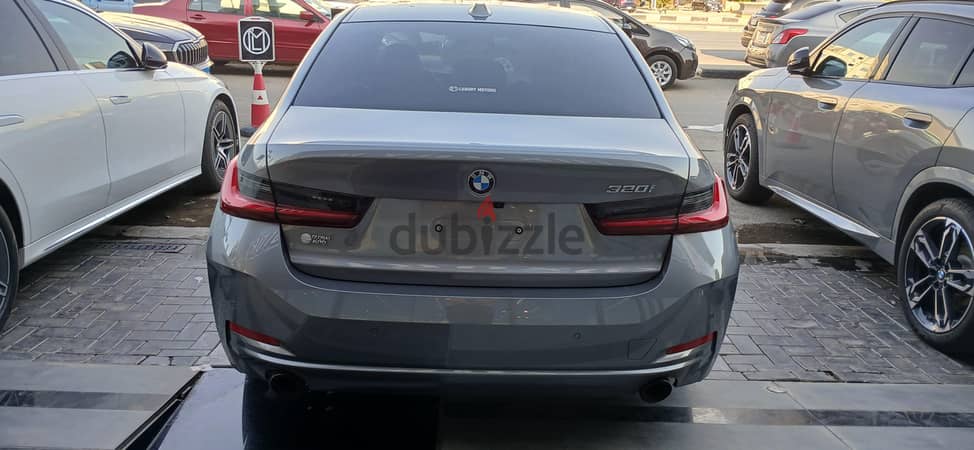 بي ام دبليو 320 2026