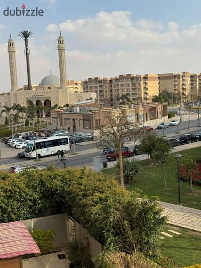 شقه 165 متر للبيع مرحله B11 فيو وايد جاردن والخدمات