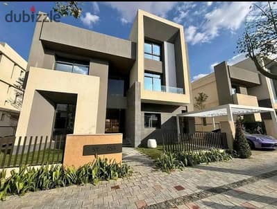 Corner and sea villa at the cheapest price and on a double view in the Saada Compound the best location in the Direct Settlement on the Suez Road