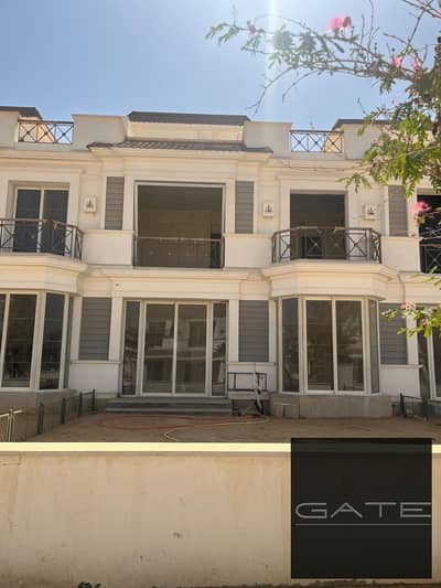 For sale, a townhouse of 185 m² in Mountain View iCity October | Immediate delivery, The Lake phase | A down payment of 10.5 million, old contract
