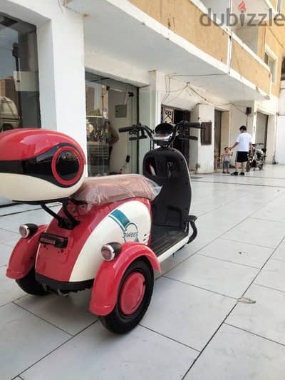 سكوتر ٣ عجلات - 3 wheel scooter