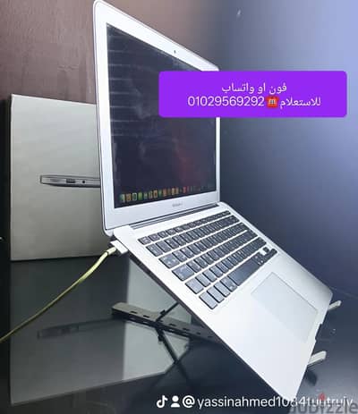 Mac book air 2015 with box and charger