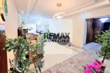Fully equipped licensed administrative headquarters for sale 200 m Boucle (directly on the tram)