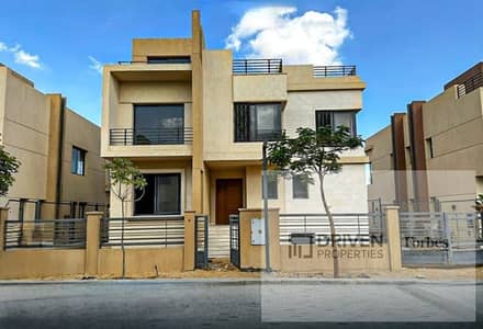 استلام فوري فيلا مستقله للبيع في كمبوند الما Alma Compound الحي التاني 2nd District الشيخ زايد الجيزه