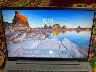 لاب توب لينوفو Ideapad 5 حاله فوق الممتازه