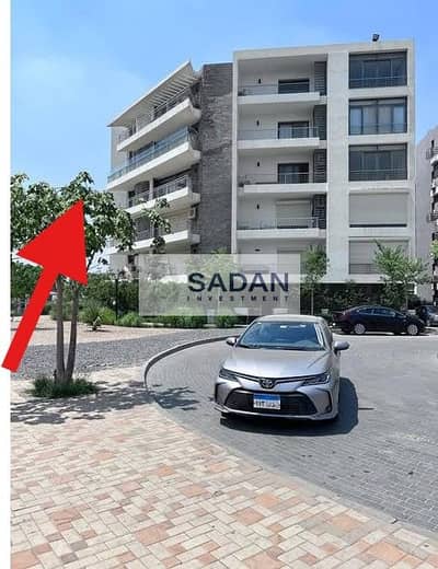 Apartment for sale, 130 meters, with a 50% discount, repeated floor, VIP view, prime location in Taj City compound, in front of the Kempinski Hotel  .