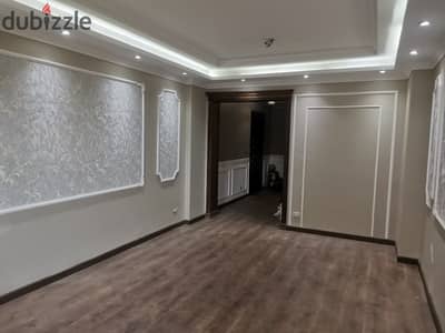 Apartment for rent in Madinaty, 107 square meters, B2, wide garden, fully finished to a high standard, ultra-super deluxe, close to services, club, banks, and schools.