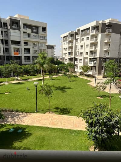 شقة في مدينتي – B10 | أمام All Seasons Park