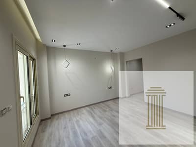 Luxurious finishes, super finishing, 170 m ready for handover at a very special price and with an open view and a garden Luxurious finishes, super finishing, 170 m ready for handover at a very special price and with an open view and a garden