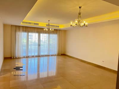 3-bedroom apartment with premium finishes partially furnished with devices at CFC