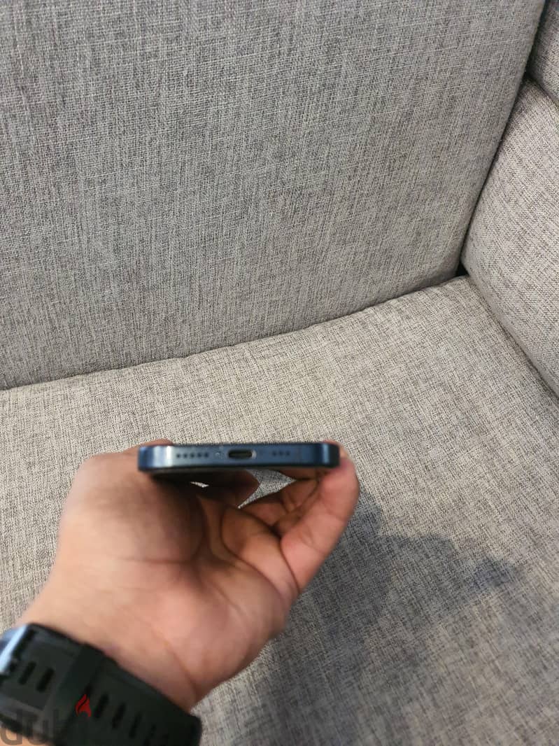 Apple - iPhone 15 Pro 5