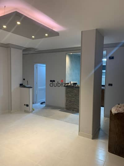 Apartment for Sale in Al Rehab – Prime Opportunity   Stylish ground-floor apartment with a private garden in one of Al Rehab’s