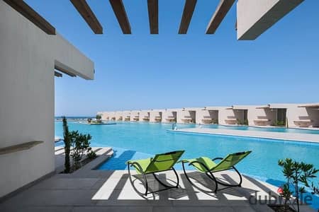 فرصة مميزة للاستثمار والاستمتاع شاليه للبيع في Direction White الساحل الشمالي | 65 متر | Pool View | تقسيط 8 سنوات