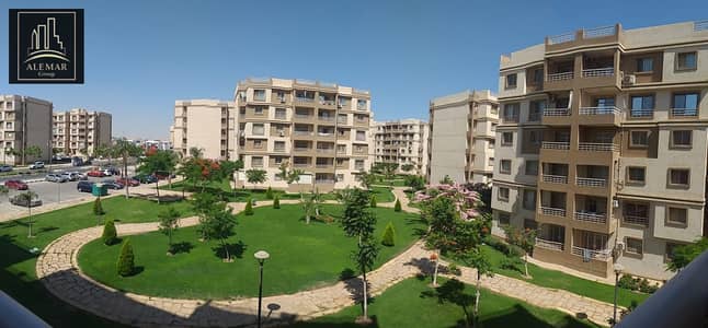 Apartment for sale in Madinaty 131m in B6 view wide garden repeated floor unique location very close to services and movement