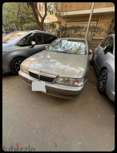 Nissan Sunny 2000
