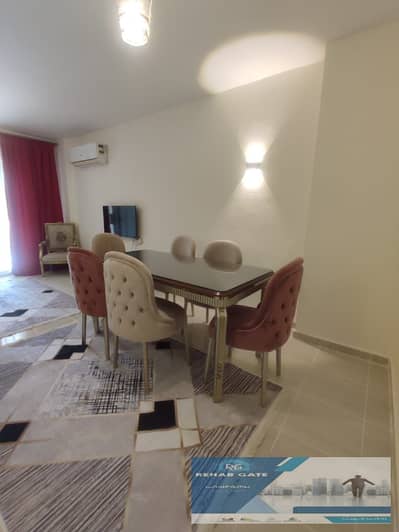 A great deal on a 100 sq m apartment for sale in Madinaty B2, with a 45 sq m garden. Ready to move in and perfect for immediate investment. Exceptiona