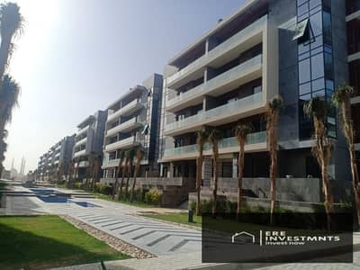 شقة كورنر, بحري, استلام فوري للبيع باقل من سعر السوق في كمبوند الباتيو اورو التجمع الخامس El Patio ORO New Cairo