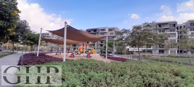 شقة مع جاردن تشطيب كامل للبيع في بالم هيلز القاهرة الجديدة Palm Hills New Cairo