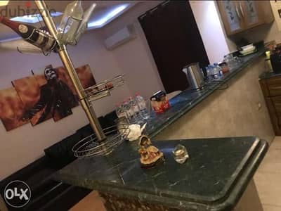 شقة مفروشة تشطيب سوبر لوكس للايجار بجوار الجامعة البريطانية