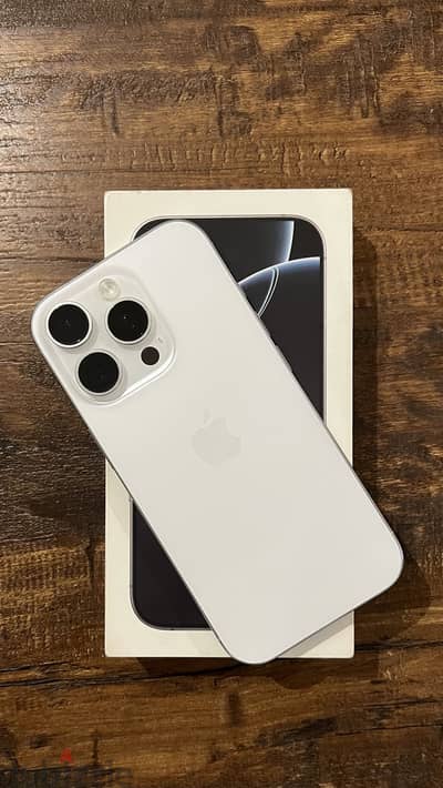 Apple - iPhone 16 Pro