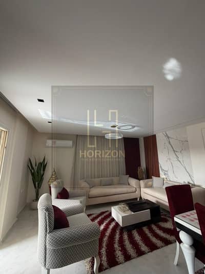 بنتهاوس 160م نص مفروش  للبيع في ذا سكوير التجمع الخامس القاهرة الجديدة penthouse sale the square