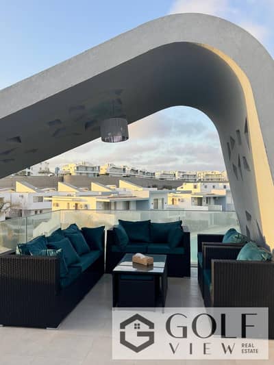 For sale: Resale, lowest price. 140 m² penthouse chalet with a 70 m² terrace in Fouka Bay on the North Coast, Ras al-Hikma. Features a direct view of