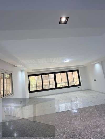 مكتب للايجار فى المهندسين 230 متر ادارى سوبر لوكس