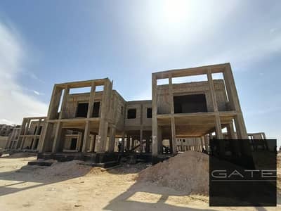 ريسيل | اقل سعر توين هاوس 4 غرف في دي باي الساحل لوكيشن مميز سي فيو ودايركت بول | استلام اخر 2026