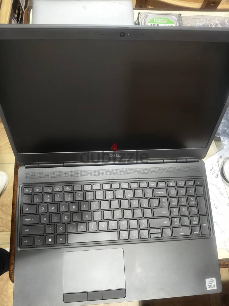 Dell Precision 7550 1