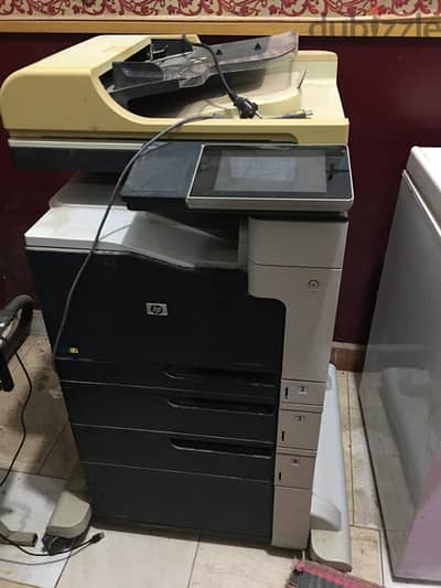 ماكينة تصوير وطابعة اىوتن  HP CM4540 MFP