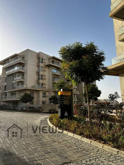 Apartment 135M + 25M garden super lux finishing with ACs Mountain view i city