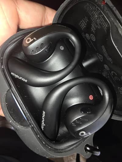 Soundcore AeroFit Pro