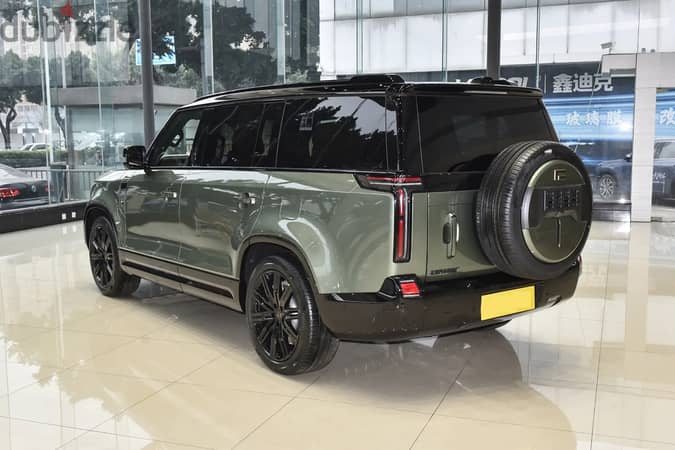 ROX ADAMAS Vip 6 Seats 2026