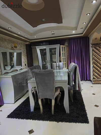 215 square meters apartment in the finest area in downtown in front of Dar Al-‘Uloom park downtown _ Afrah Al-Anjal Street branching from Al-Qasr Al-Ein Street in front of Dar Al-‘Uloom park.