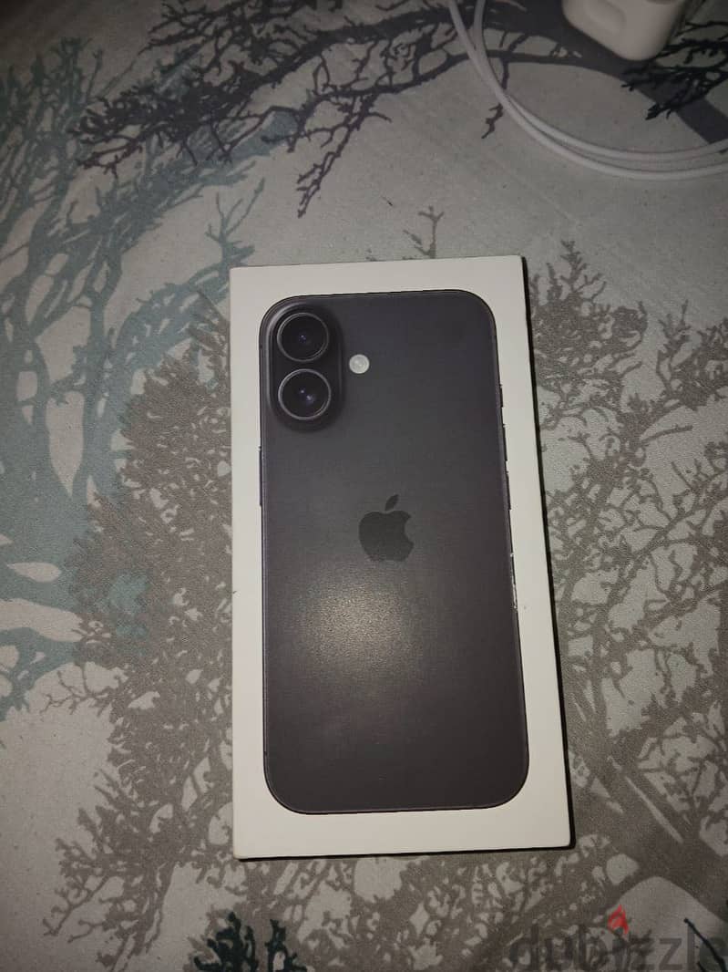 Apple - iPhone 16 2