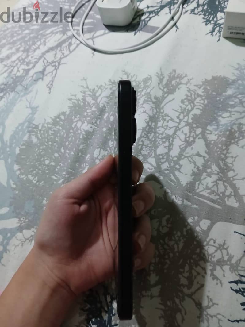 Apple - iPhone 16 3