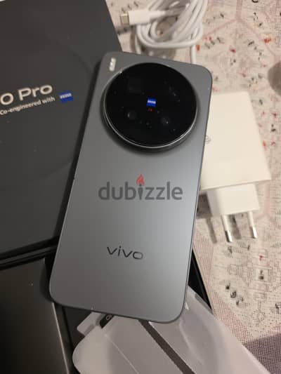 Vivo X300 Pro 16GB / 512GB للبيع