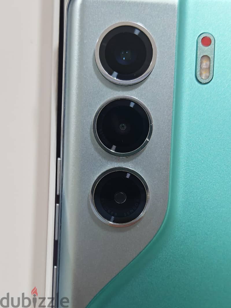 tecno camon 40 pro 2