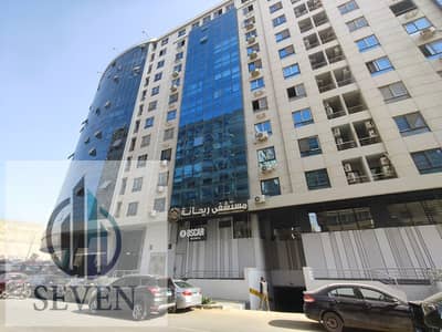 *Office for Rent 130 m² for Rent at Rehana Plaza, Al-Morshedy—Most Elegant Administrative Building in Zahraa Al-Maadi, Prime Location*