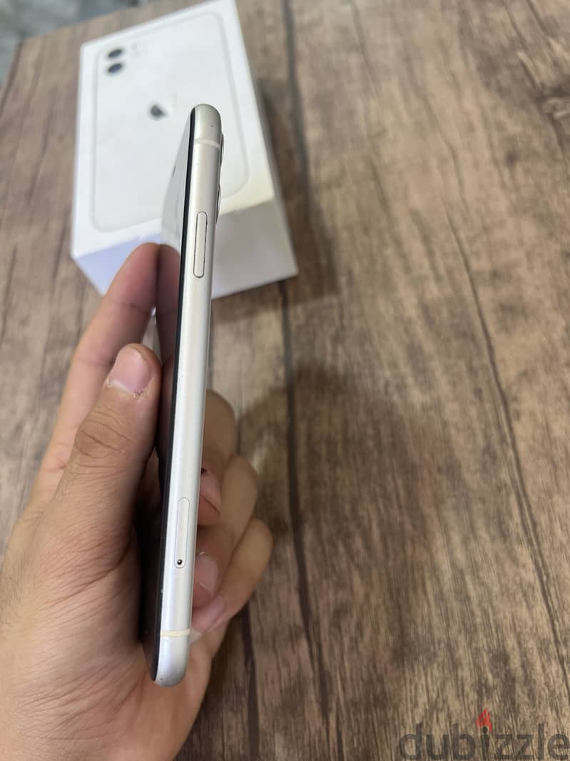 iPhone 11 7