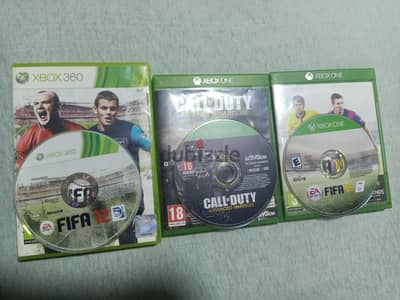 ثلاث اسطونات بحاله جيده xbox 1 يمكن التواصل معي ان اردت واحده او اثنان