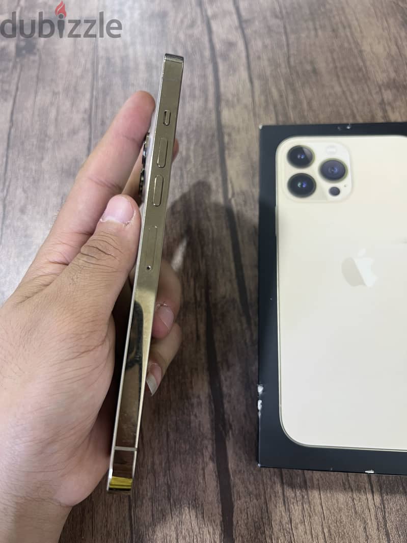 iPhone 13 Pro Max 4